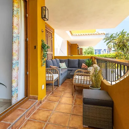 Lovely In With Heated Swimming Pool Апартаменты
